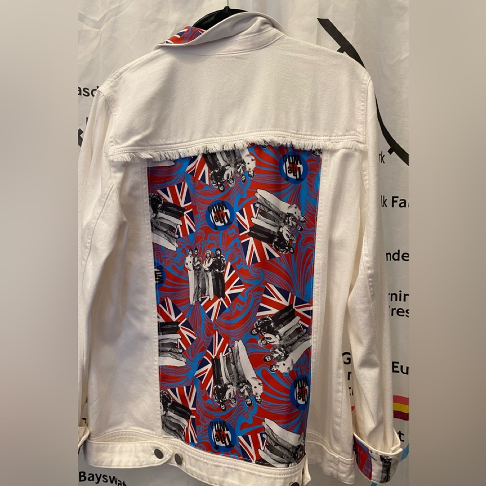 NWT J. Jill White " The Who" Jacket with Vibrant British accents ( fits like L)